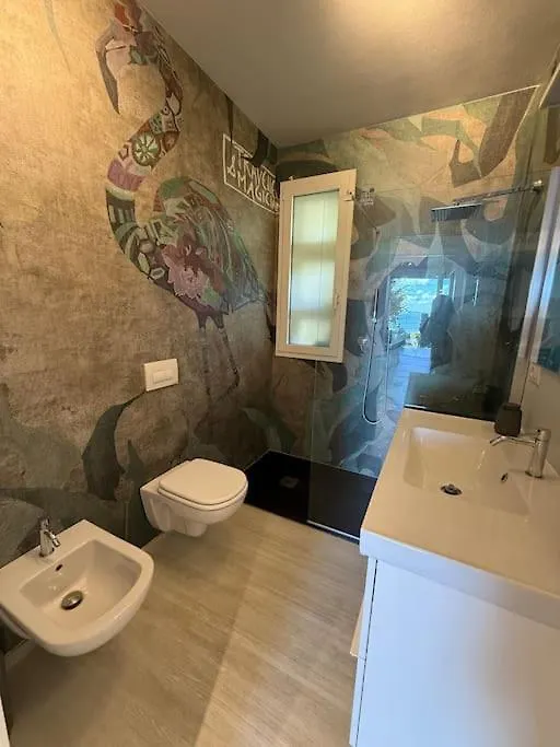 Luxury Lake View 2 Bed Padenghe sul Garda Apartment